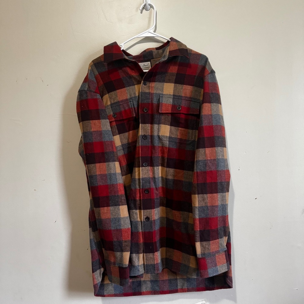 L.L. Bean Mens  Flannel Shirt Red Grey Plaid Button Down Heavyweight Cotton - Picture 4 of 5